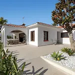 El Junquillo - Luxury 4 Bedroom *