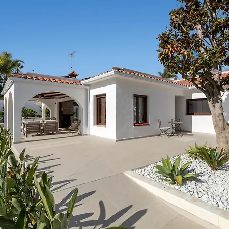 El Junquillo - Luxury 4 Bedroom *