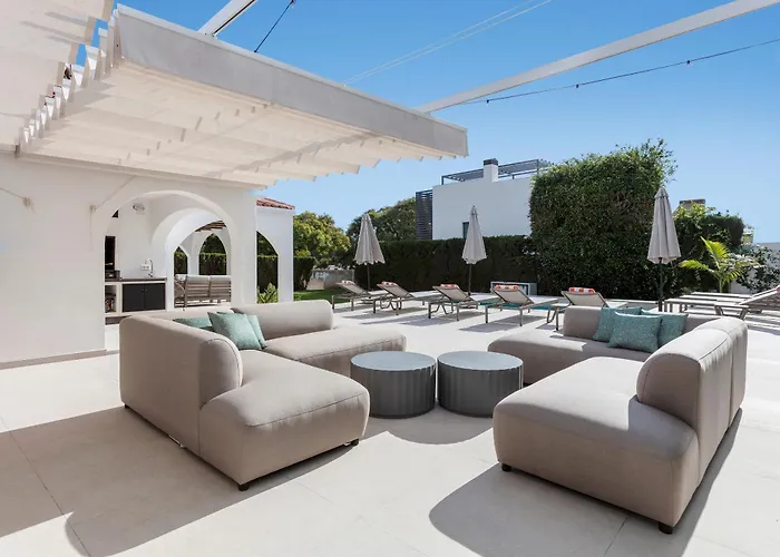 El Junquillo - Luxury 4 Bedroom *